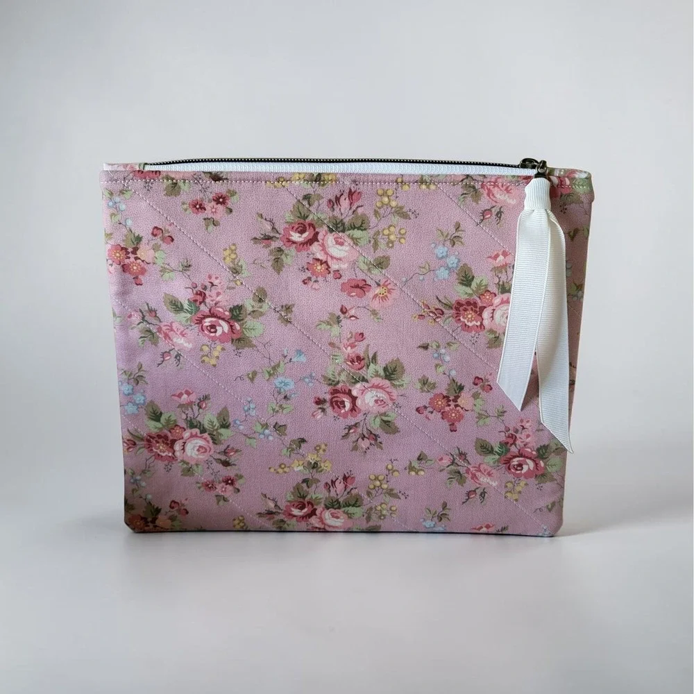 Handmade Pink Floral Quilted Cosmetic Toiletry Travel Bag Zipper Pouch Girl Gift